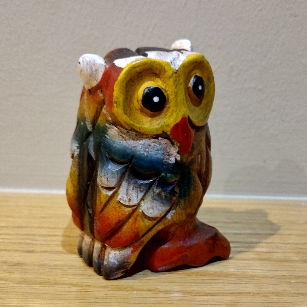 Vintage Colorful Wooden Figurine OWL statue hand-carved and painted 8 cm